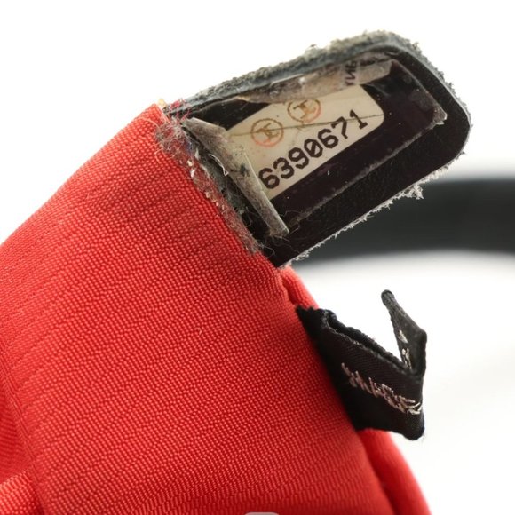 CHANEL Travel Ligne Quilted Nylon Black Tote CC - Picture 8 of 8